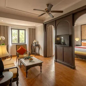 https://la-residencia-hotel-spa.hotelsofhoian.com